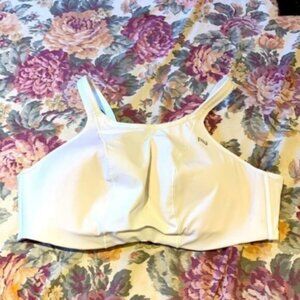 NWT Nola White Sports Underwire Bra 42DDD